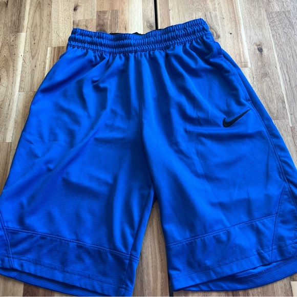 Nike Dri-Fit Blue Athletic Training Shorts Men’s Small - Picture 1 of 10